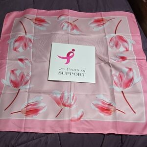 Wacoal Pink Tulip Women's Scarf 27 x 27 Inches New
